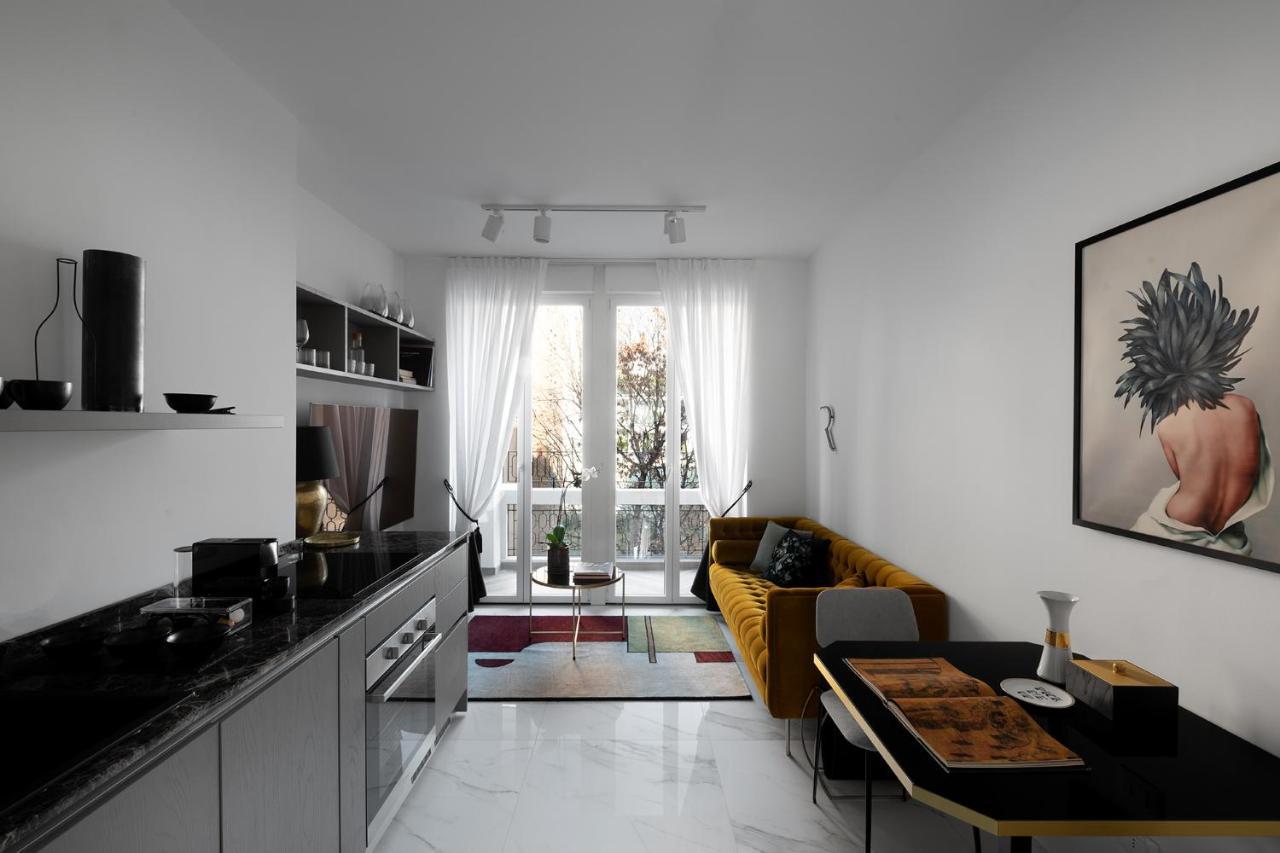Aria Boutique Apartments Farneti Milan Bagian luar foto