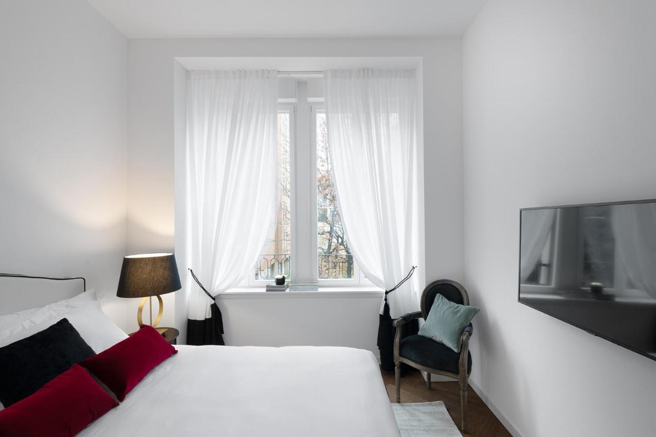 Aria Boutique Apartments Farneti Milan Bagian luar foto