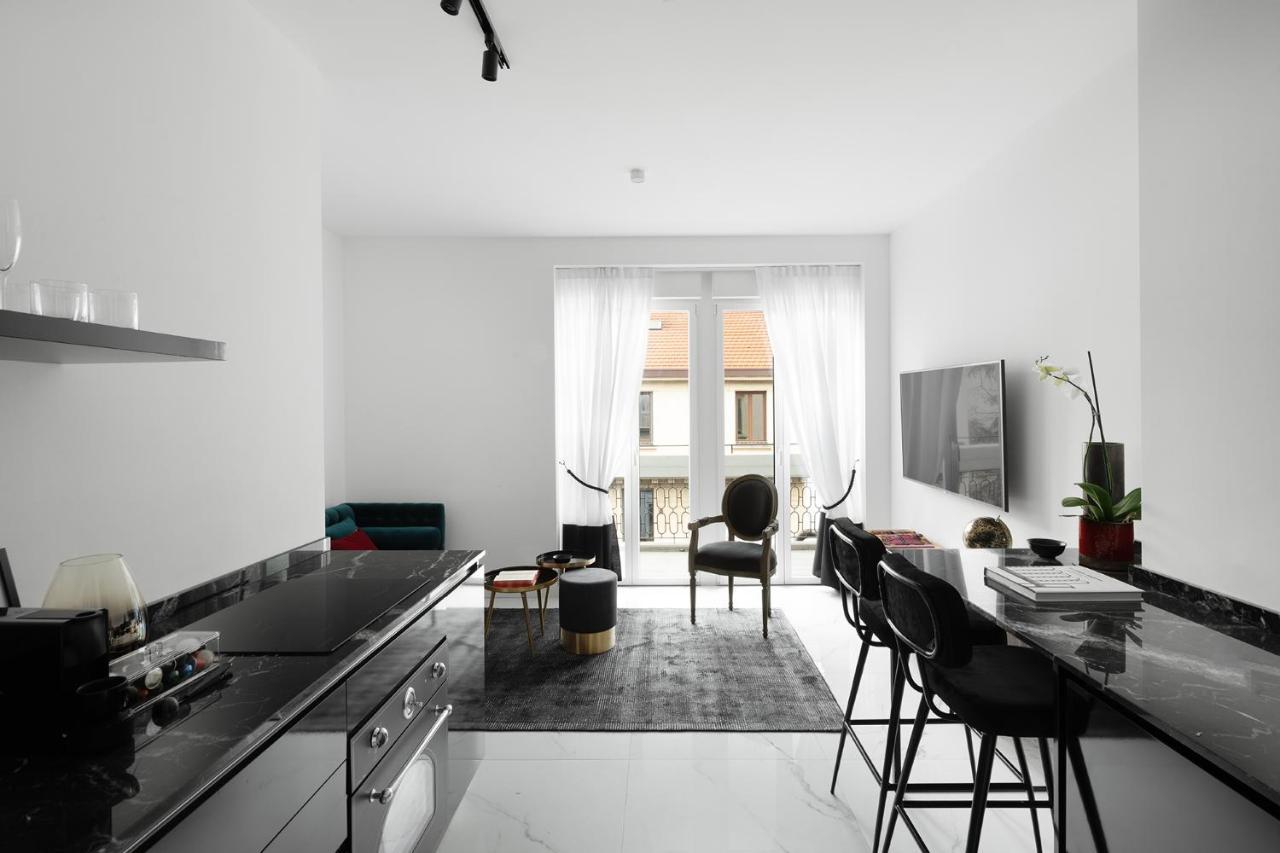 Aria Boutique Apartments Farneti Milan Bagian luar foto