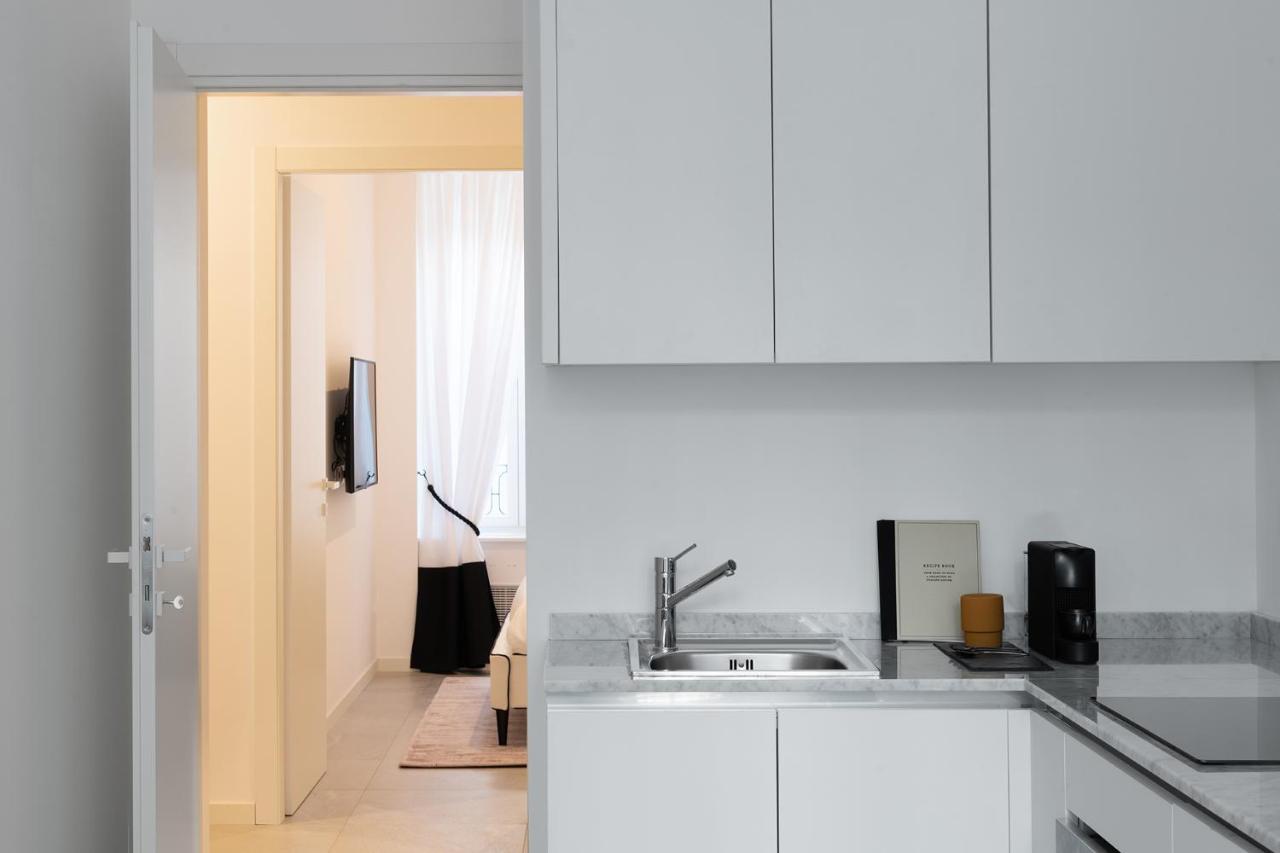 Aria Boutique Apartments Farneti Milan Bagian luar foto