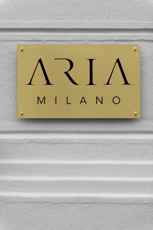 Aria Boutique Apartments Farneti Milan Bagian luar foto