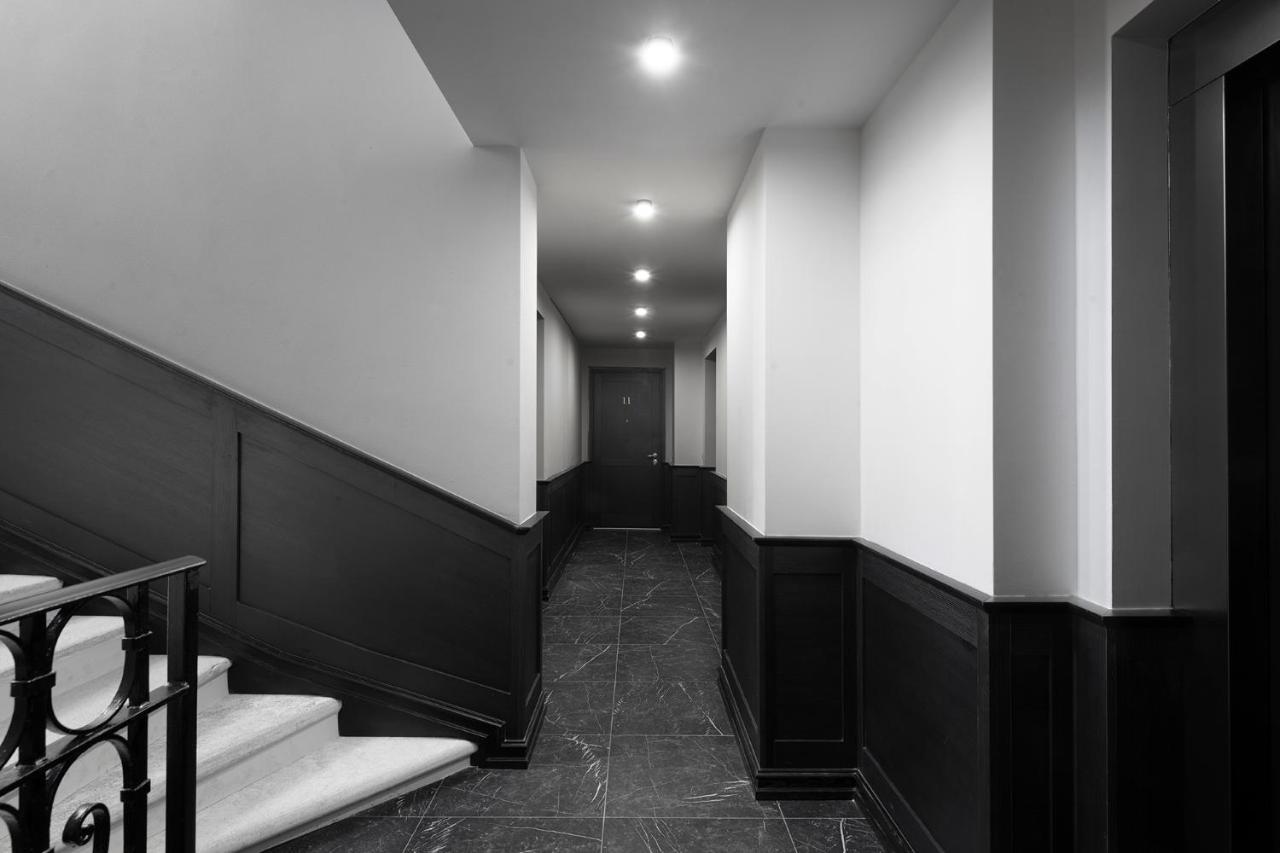 Aria Boutique Apartments Farneti Milan Bagian luar foto